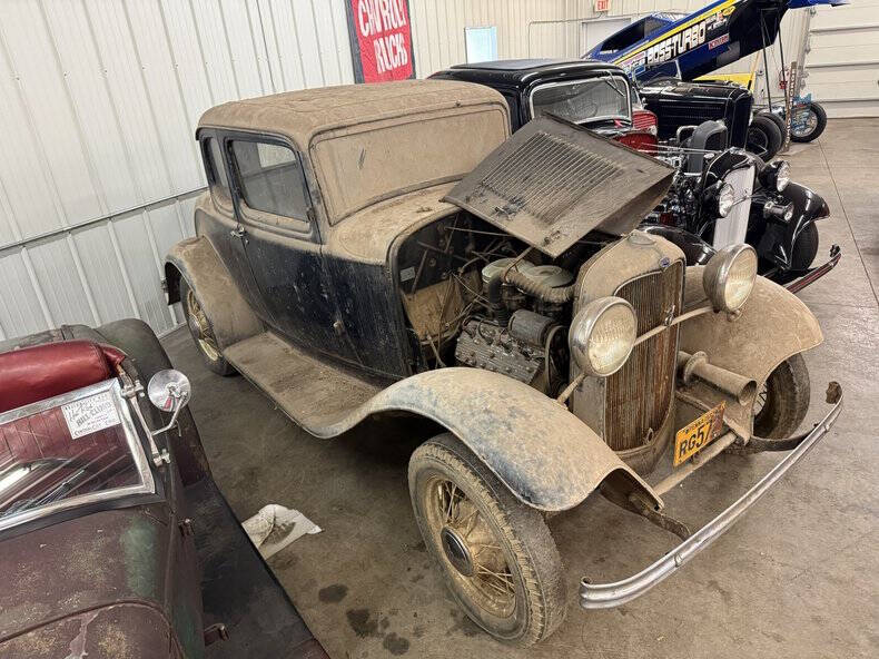 1932 Ford 5-Window