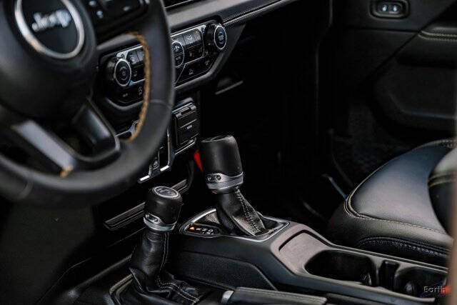 2024 Jeep Gladiator Sport