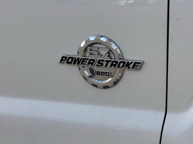 2011 Ford F-350 Super Duty Lariat