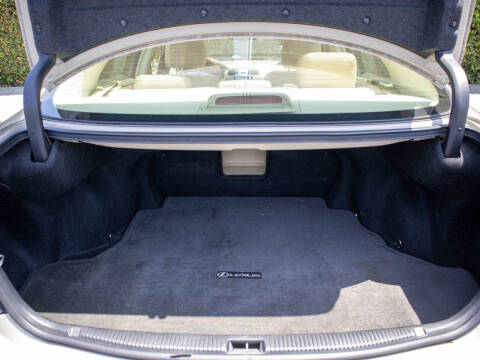 2005 Lexus ES 330