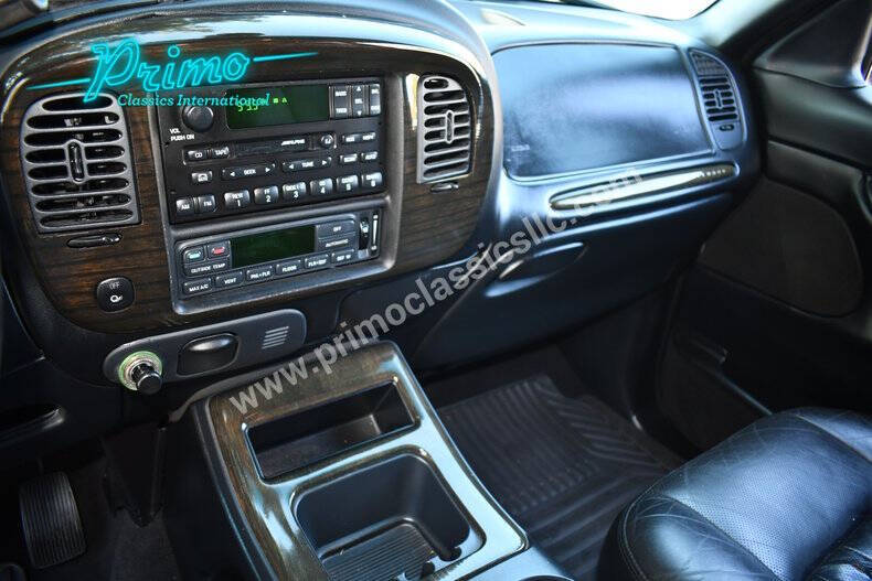 2002 Lincoln Blackwood