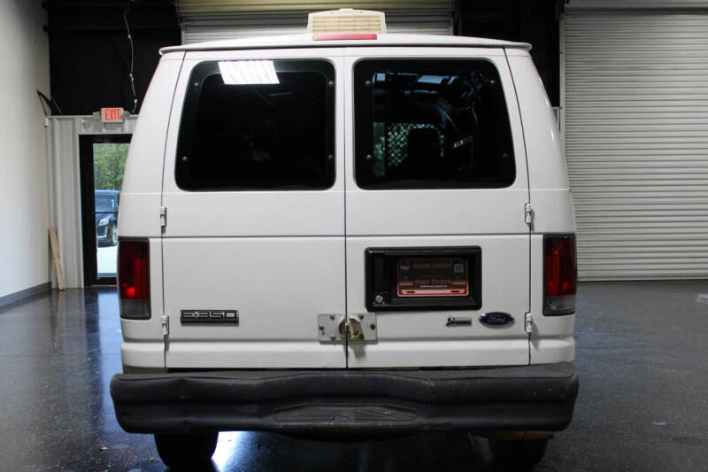 2009 Ford E-Series E-350 SD