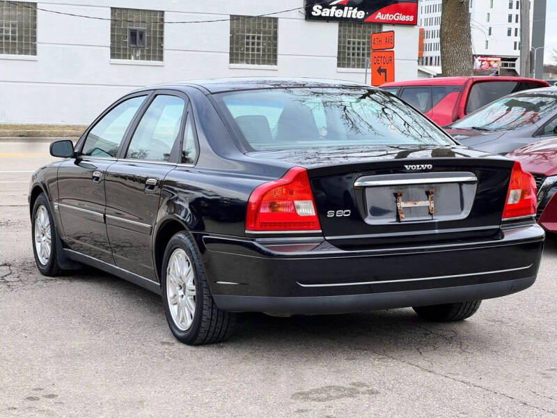 2004 Volvo S80 2.5T