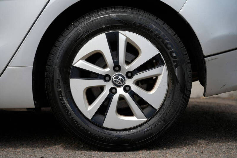 2017 Toyota Prius Four