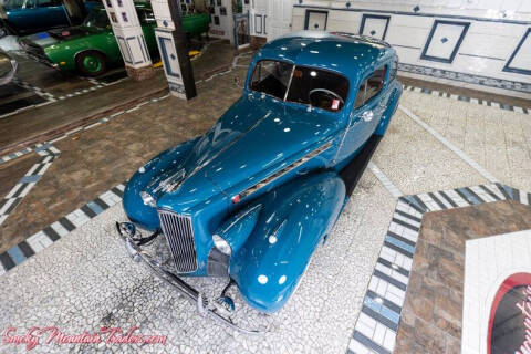 1940 Packard 120