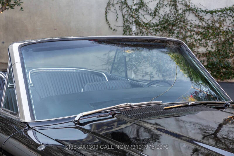 1966 Ford Thunderbird