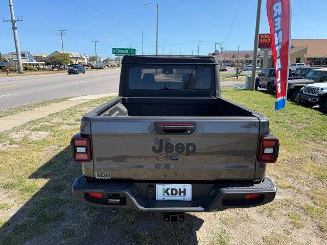 2026 Jeep Gladiator Willys