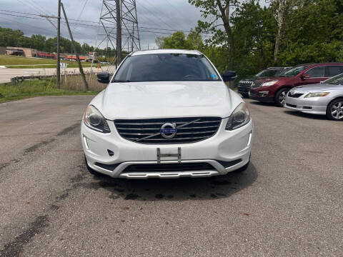 2017 Volvo XC60 T6 Dynamic