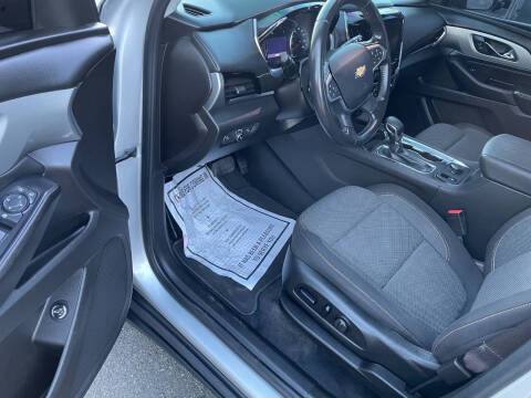 2021 Chevrolet Traverse LT Cloth