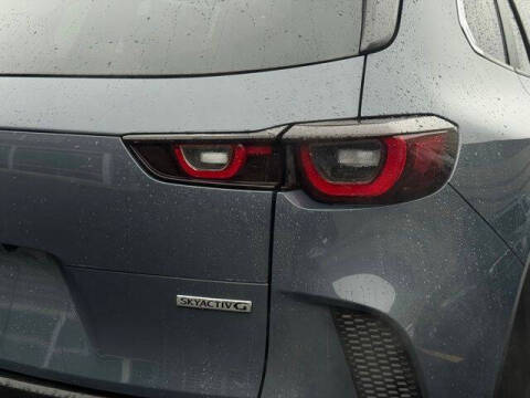 2024 Mazda CX-50 2.5 S Preferred