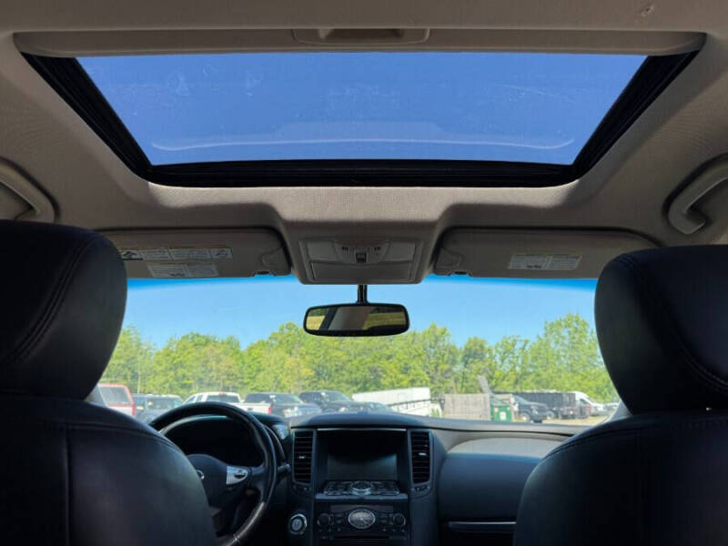 2012 Infiniti FX35