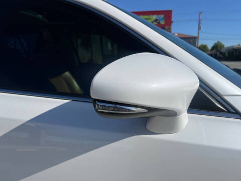 2014 Lexus CT 200h