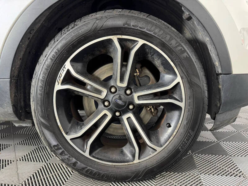 2014 Ford Explorer Sport