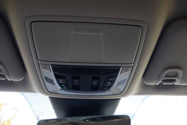 2023 Acura MDX w/Tech