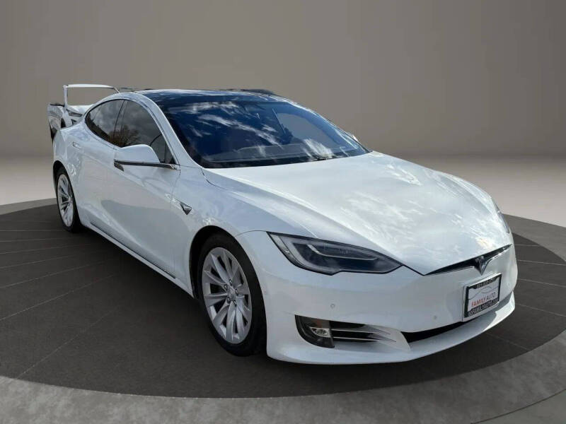 2016 Tesla Model S