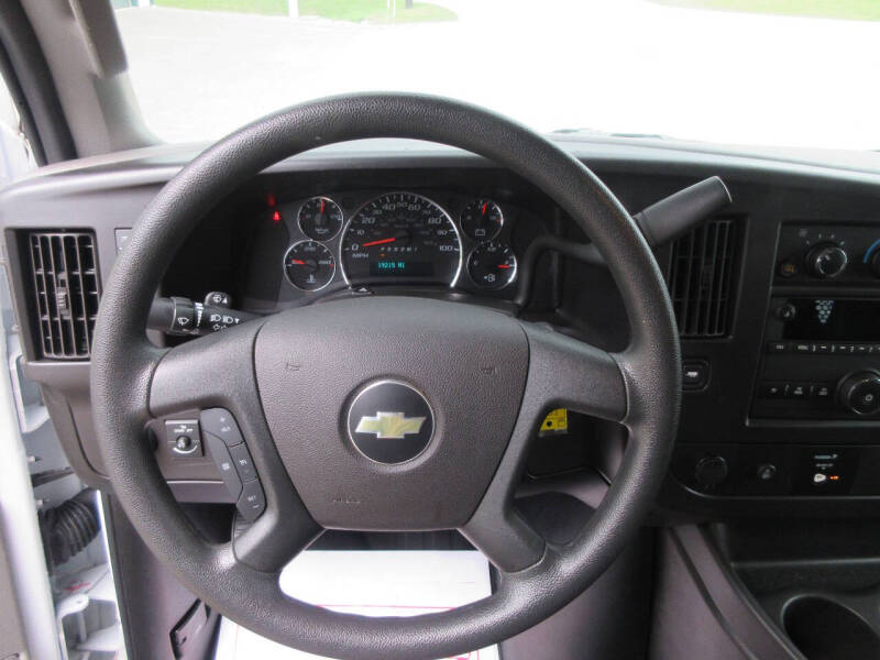 2024 Chevrolet Express 2500