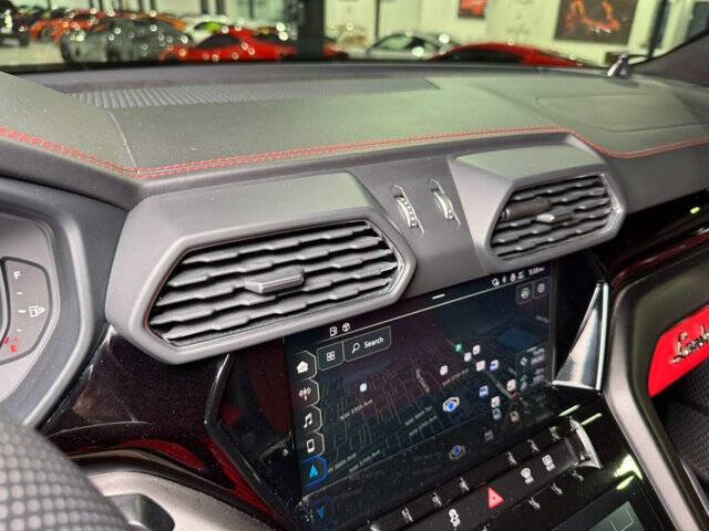 2022 Lamborghini Urus