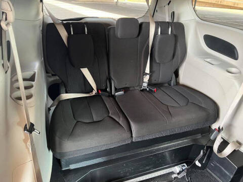 2020 Chrysler Pacifica Touring