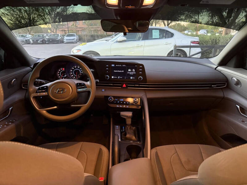 2023 Hyundai Elantra