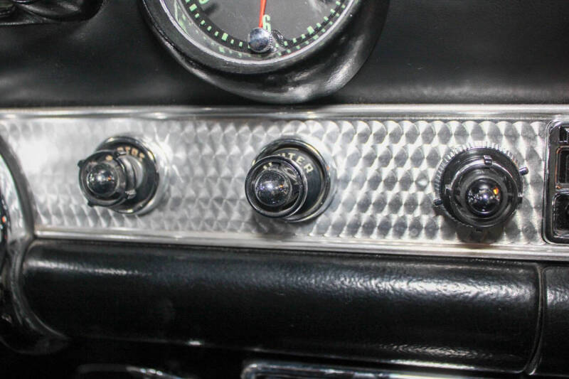 1956 Ford Thunderbird