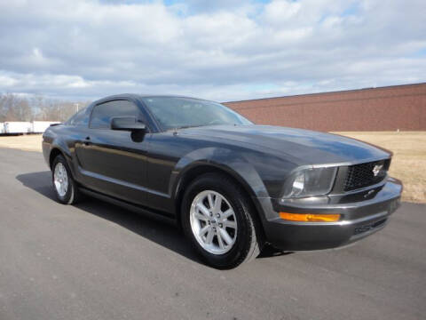 2007 Ford Mustang V6 Deluxe