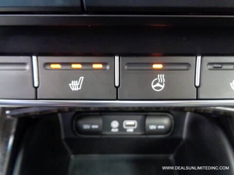 2019 Kia Sorento EX V6