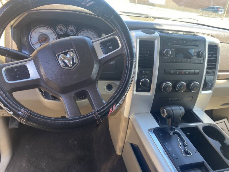 2011 RAM 1500 SLT