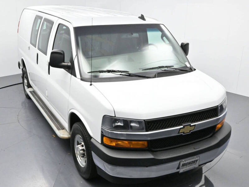 2022 Chevrolet Express 2500