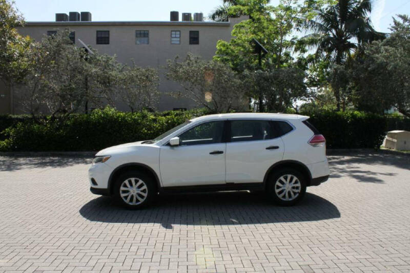 2016 Nissan Rogue S