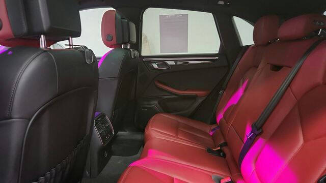 2023 Porsche Macan