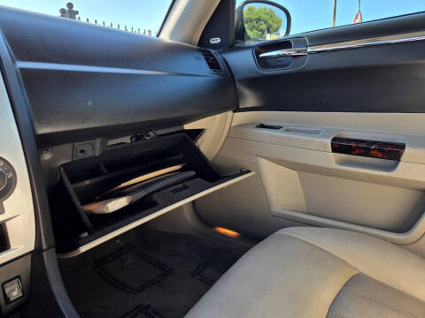 2006 Chrysler 300 C
