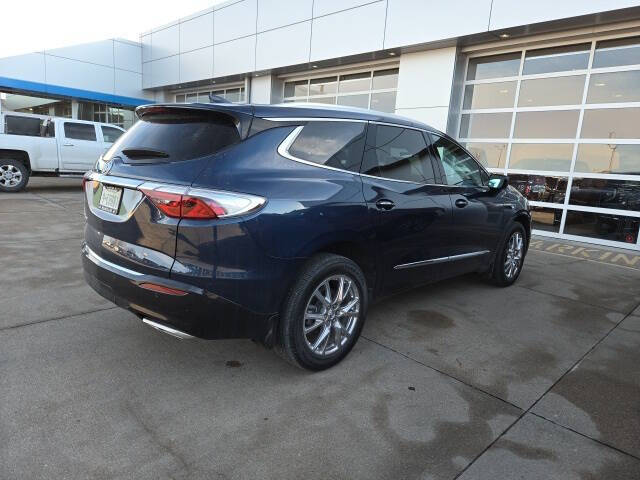 2023 Buick Enclave Premium