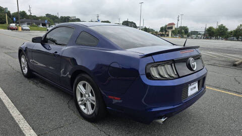 2013 Ford Mustang V6 Premium
