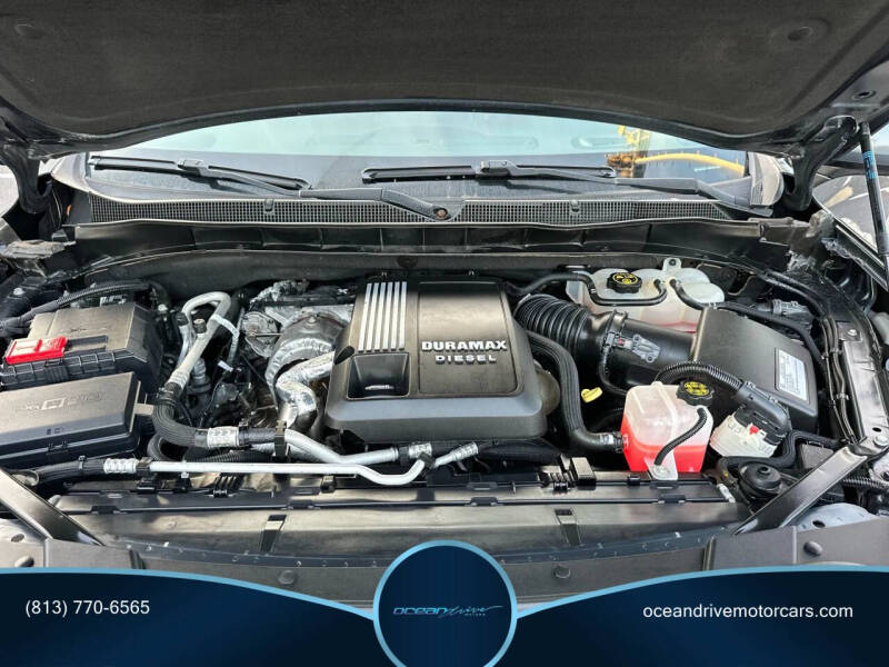 2021 Chevrolet Suburban LT