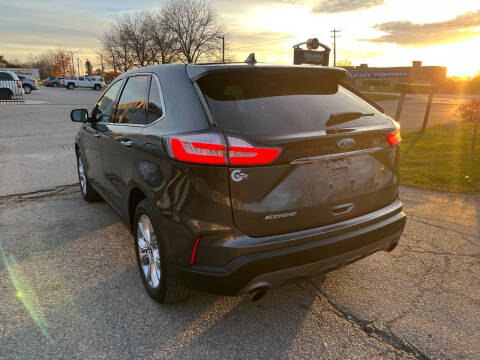 2020 Ford Edge Titanium