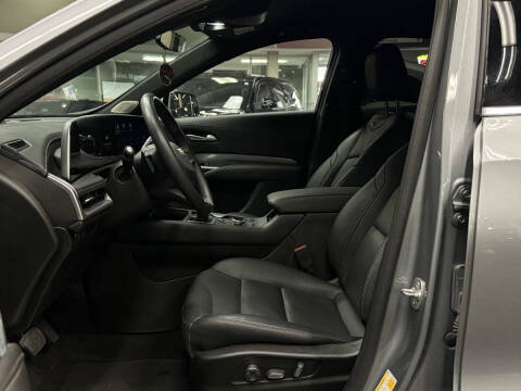 2024 Cadillac XT4 Premium Luxury