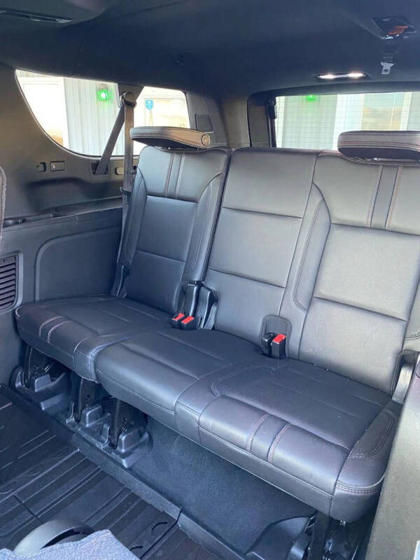 2021 Chevrolet Suburban RST