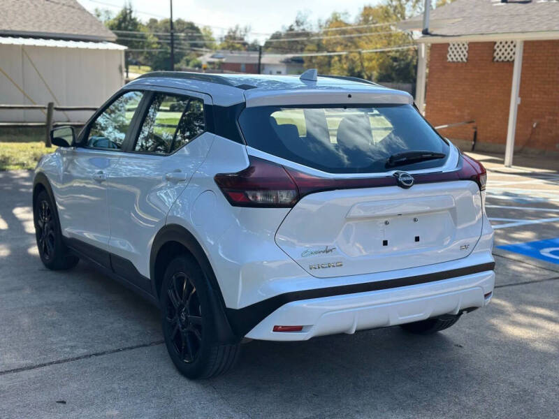 2023 Nissan Kicks SV