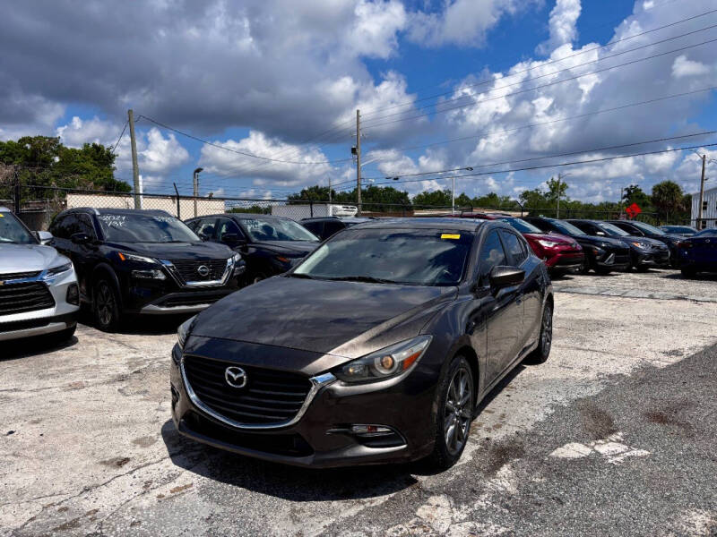 2018 Mazda MAZDA3 Touring