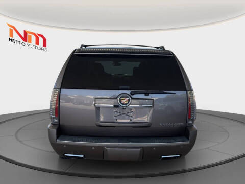 2014 Cadillac Escalade Premium