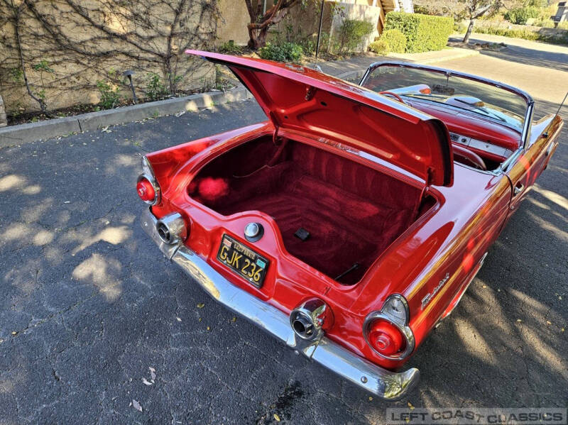 1955 Ford Thunderbird