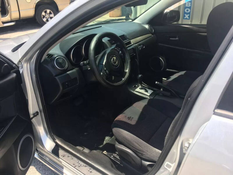 2005 Mazda MAZDA3 s