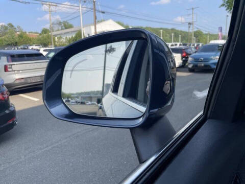 2022 Volvo XC90 T6 Momentum 6-Passenger