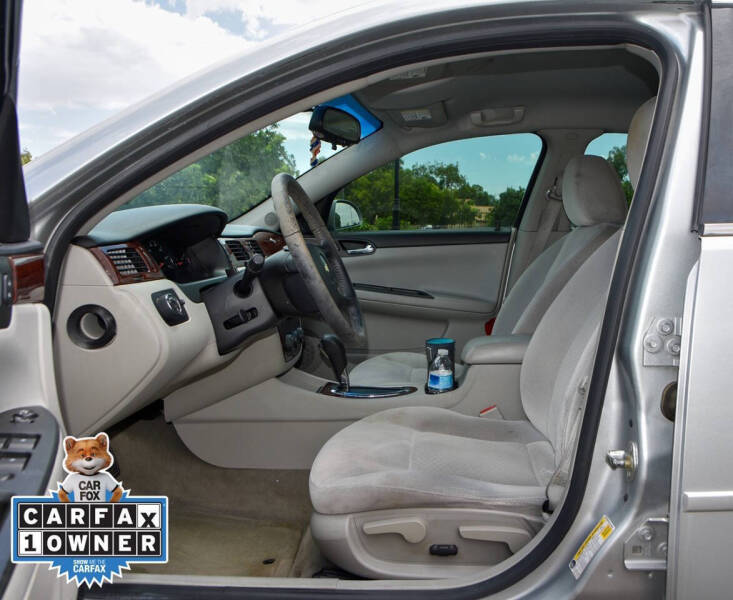 2011 Chevrolet Impala LS