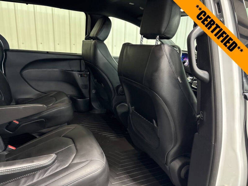 2020 Chrysler Pacifica Launch Edition