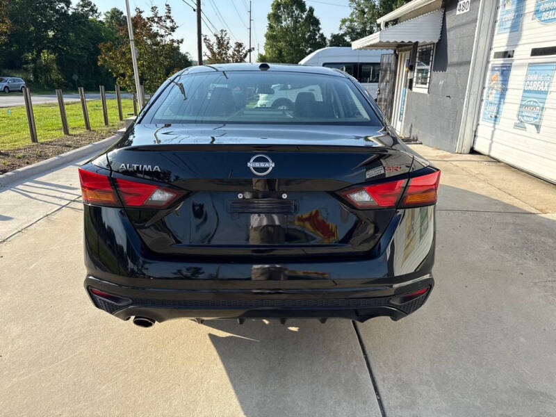 2023 Nissan Altima 2.5 SR