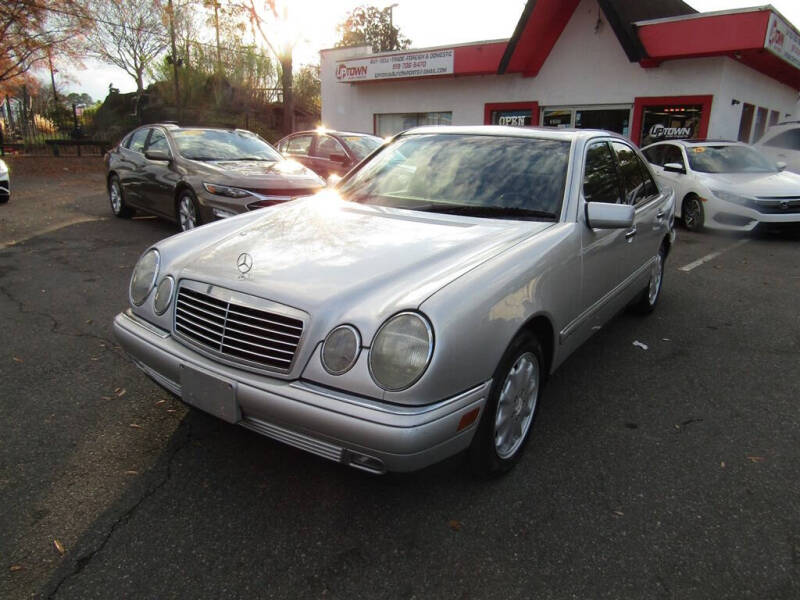 1997 Mercedes-Benz E-Class E 320