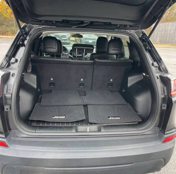 2019 Jeep Cherokee Latitude Plus