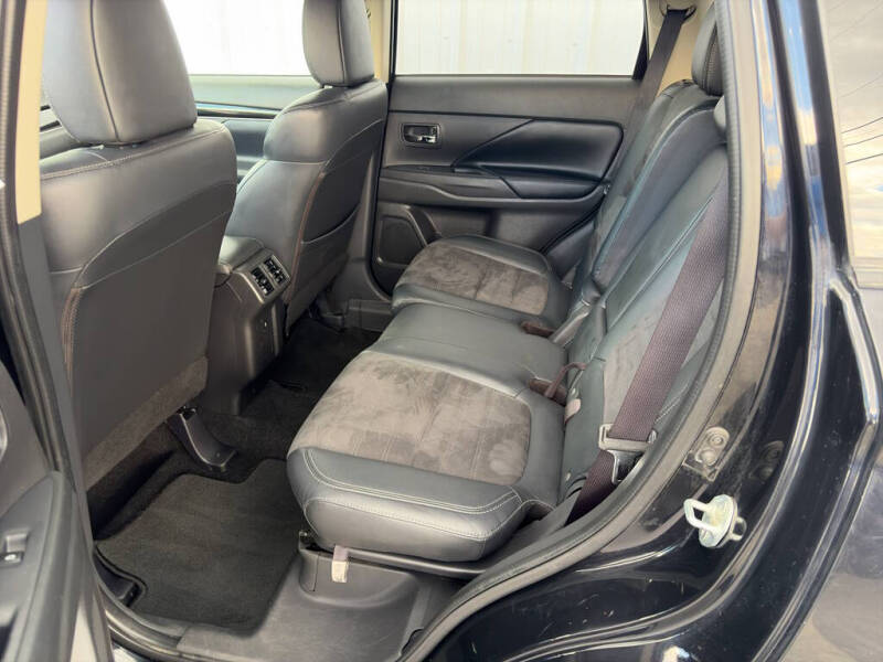 2019 Mitsubishi Outlander SE