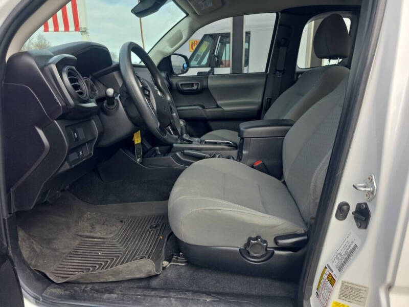 2022 Toyota Tacoma SR5